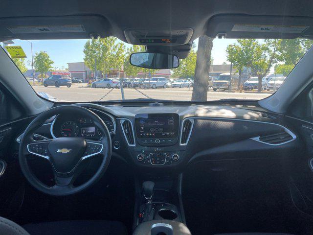 Photo of 2024 Summit White Chevrolet Malibu