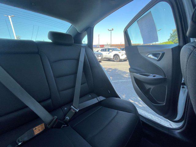 Photo of 2024 Summit White Chevrolet Malibu