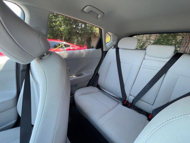 Photo of 2024 Abyss Black Pearl Hyundai KONA
