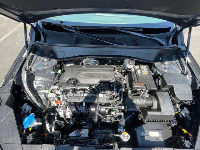 Photo of 2024 Abyss Black Pearl Hyundai KONA