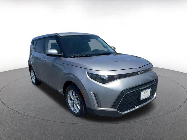 Photo of 2024 Steel Gray Kia Soul