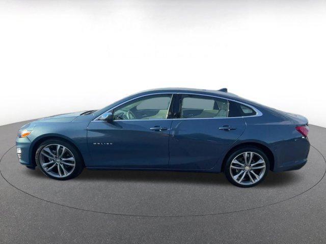 Photo of 2024 Lakeshore Blue Metallic Chevrolet Malibu