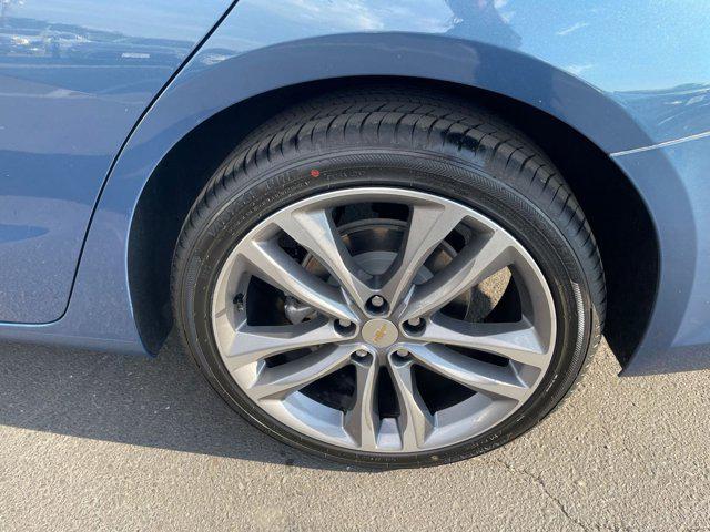 Photo of 2024 Lakeshore Blue Metallic Chevrolet Malibu