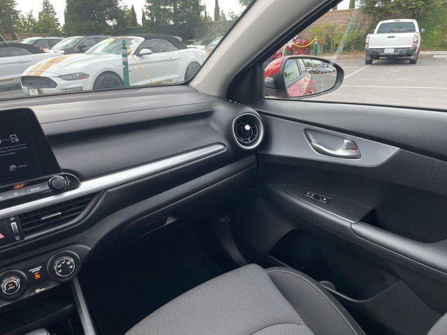 Photo of 2023 Fire Orange Kia Forte