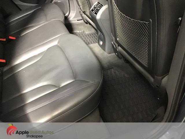 Photo of 2016 Utopia Blue Metallic Audi Q3