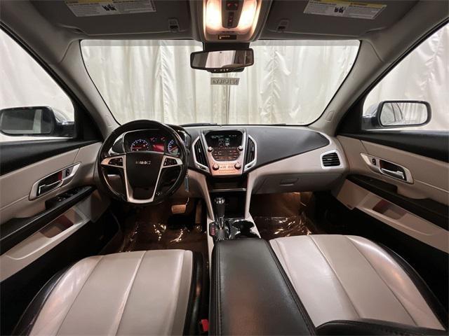 Photo of 2017 Quicksilver Metallic GMC Terrain