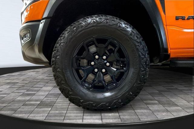 Photo of 2021 Granite Crystal Metallic Clearcoat RAM 1500