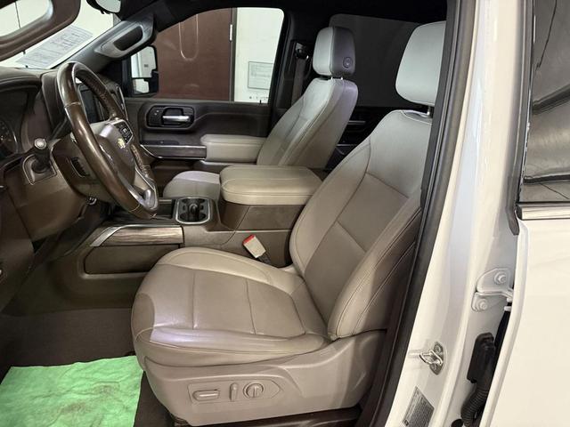 Photo of 2023 Summit White Chevrolet Silverado 2500