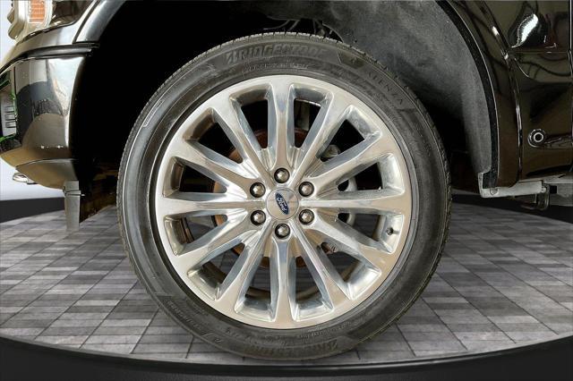 Photo of 2019 Agate Black Metallic Ford F-150