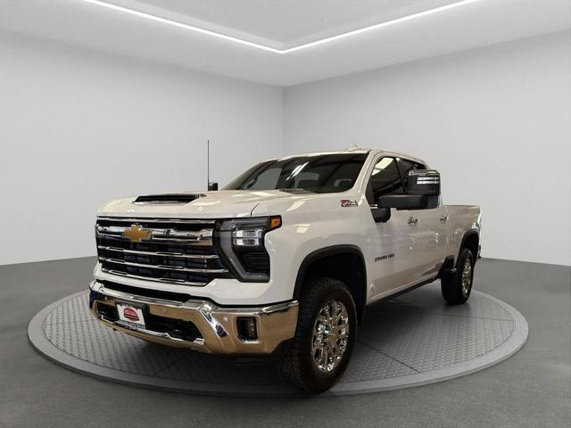 Photo of 2024 Summit White Chevrolet Silverado 2500