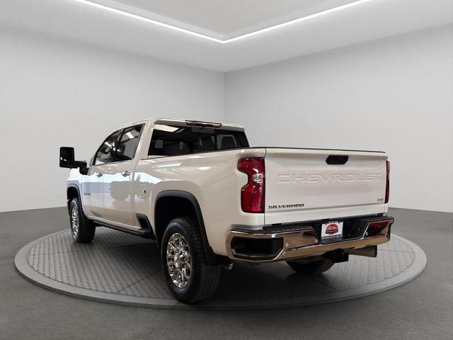 Photo of 2024 Summit White Chevrolet Silverado 2500