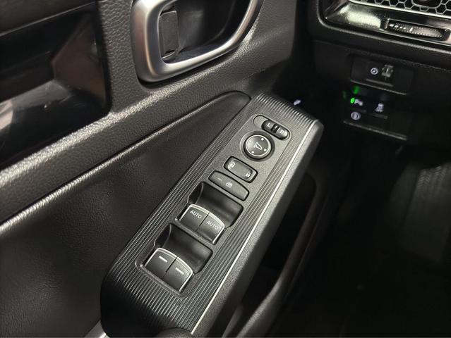 Photo of 2022 Aegean Blue Metallic Honda Civic