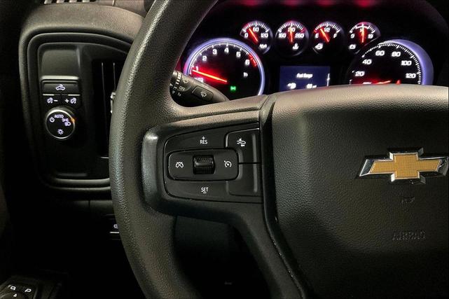 Photo of 2022 Black Chevrolet Silverado 1500
