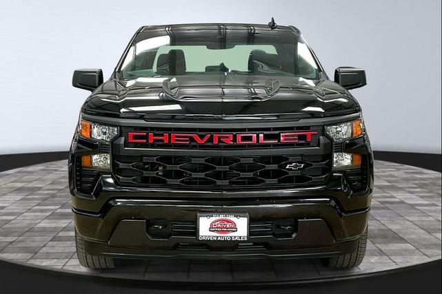 Photo of 2022 Black Chevrolet Silverado 1500