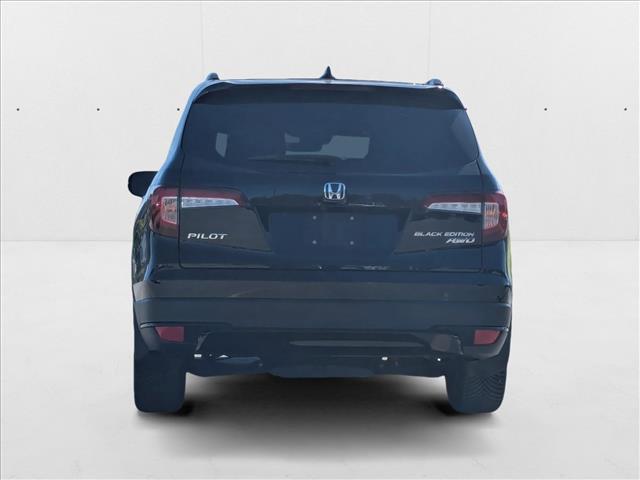 Photo of 2022 Crystal Black Pearl Honda Pilot