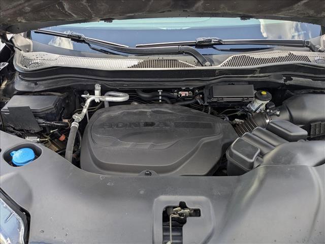 Photo of 2022 Crystal Black Pearl Honda Pilot