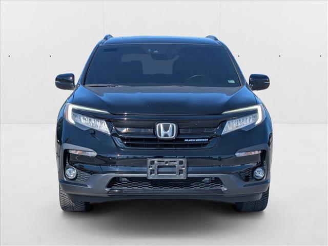 Photo of 2022 Crystal Black Pearl Honda Pilot