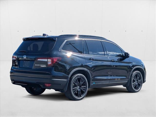 Photo of 2022 Crystal Black Pearl Honda Pilot