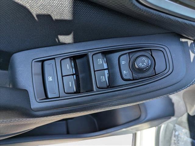 Photo of 2021 Crystal White Pearl Subaru Forester
