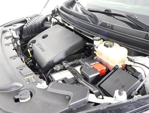 Photo of 2019 White Frost Tricoat Buick Enclave