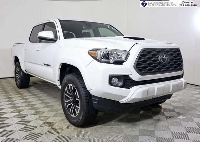 Photo of 2022 White Toyota Tacoma