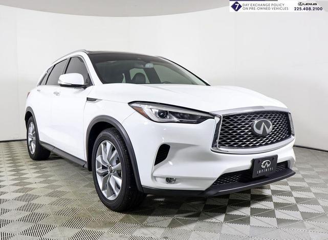 Photo of 2021 Lunar White INFINITI QX50