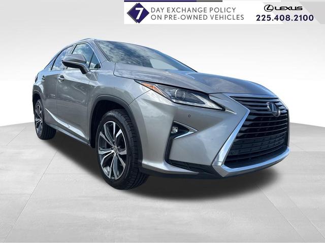 Photo of 2017 Silver Lining Metallic Lexus RX 350