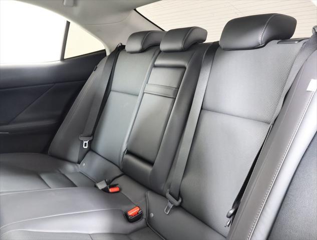 Photo of 2019 Black Lexus IS 300