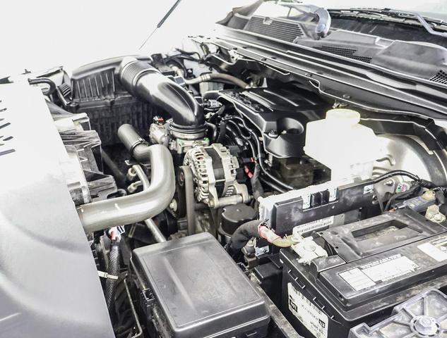 Photo of 2020 Bright White Clearcoat RAM 1500