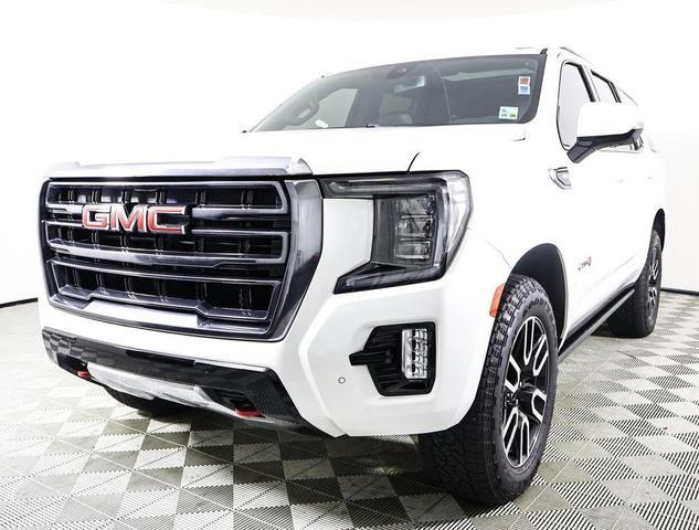 Photo of 2022 White GMC Yukon