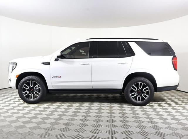 Photo of 2022 White GMC Yukon