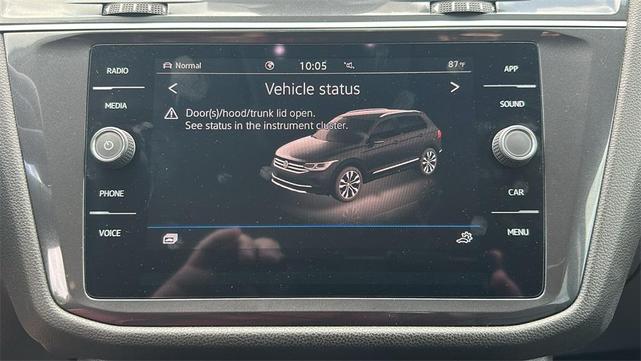 Photo of 2024 Deep Black Pearl Effect Volkswagen Tiguan