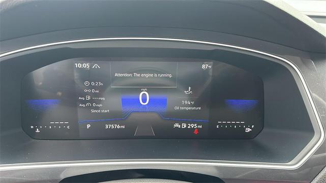 Photo of 2024 Deep Black Pearl Effect Volkswagen Tiguan