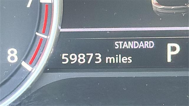 Photo of 2021 White Nissan Rogue