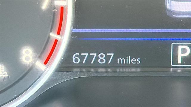 Photo of 2022 Gun Metallic Nissan Altima
