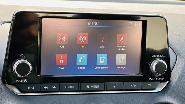 Photo of 2025 Black Nissan Sentra
