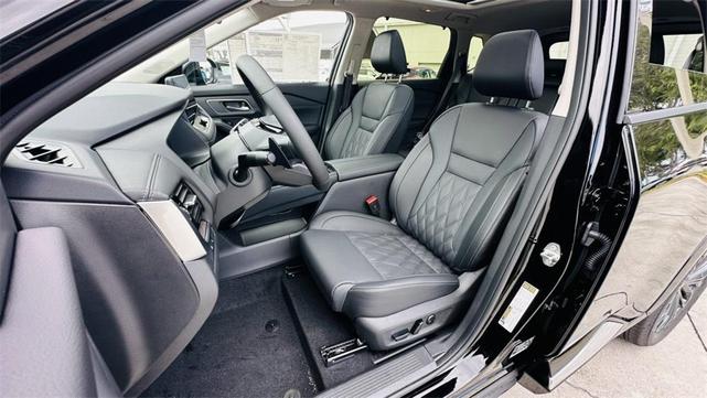 Photo of 2026 Black Nissan Rogue