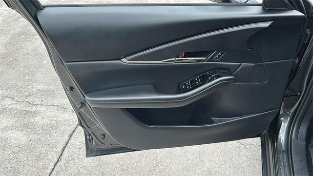 Photo of 2023 Machine Gray Metallic Mazda CX-30