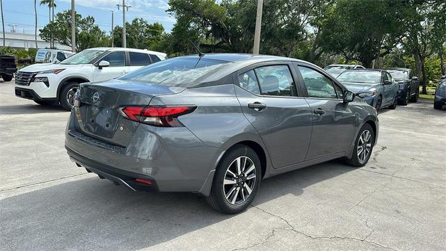 Photo of 2025 Gun Metallic Nissan Versa