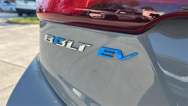 Photo of 2020 Slate Gray Metallic Chevrolet Bolt EV