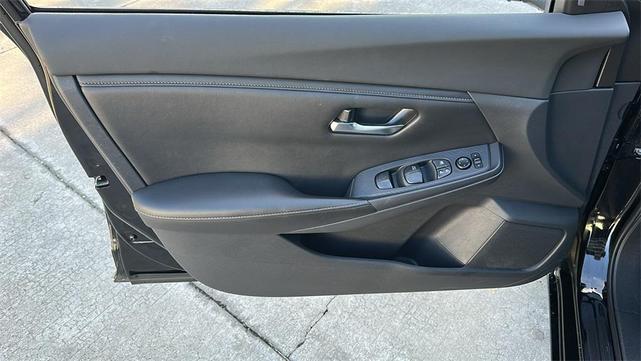 Photo of 2021 Black Nissan Sentra