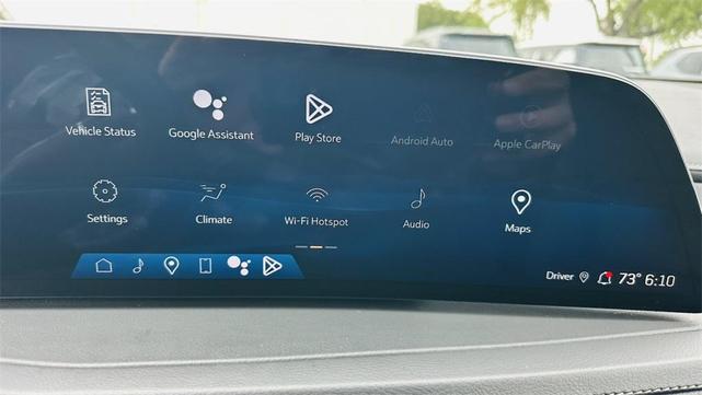 Photo of 2024 Silver Metallic Cadillac XT4