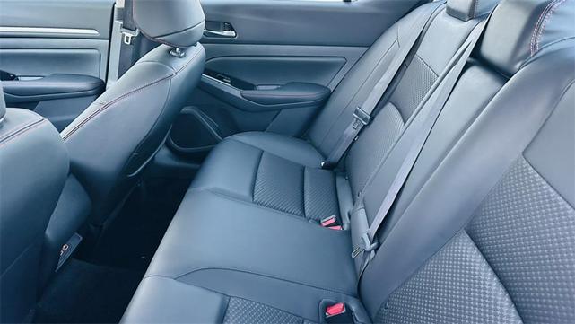 Photo of 2025 Brilliant Silver Metallic Nissan Altima