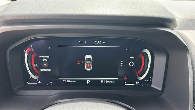 Photo of 2024 Champagne Silve Nissan Rogue