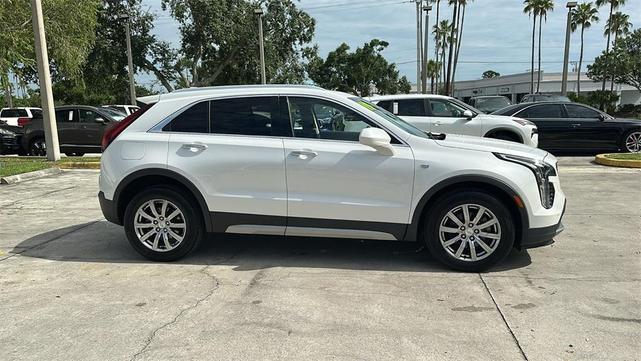Photo of 2019 Crystal White Tri-Coat Cadillac XT4