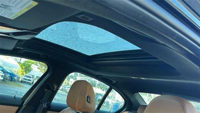 Photo of 2025 Black BMW 330