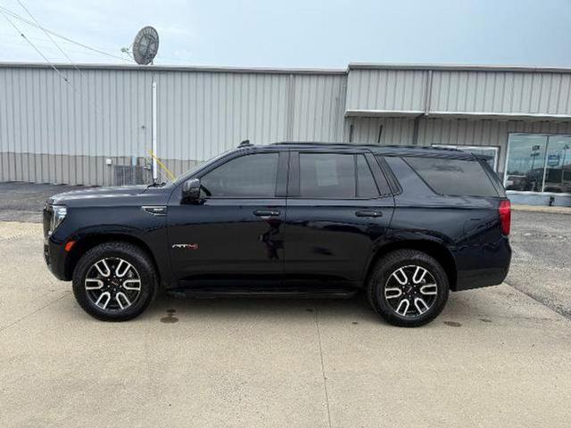 Photo of 2022 Midnight Blue Metallic GMC Yukon