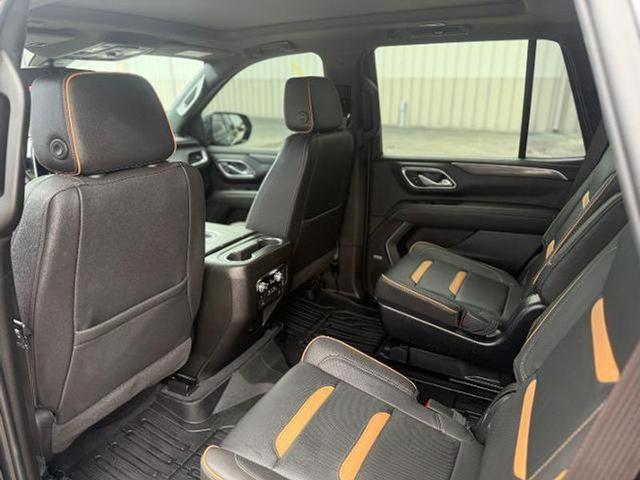 Photo of 2022 Midnight Blue Metallic GMC Yukon