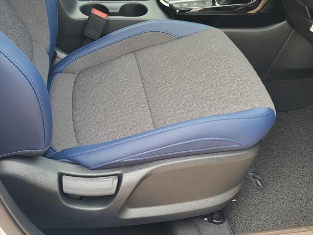 Photo of 2025 Snow White Pearl Kia Seltos