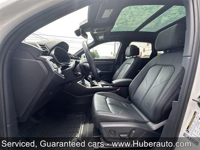Photo of 2022 WHITE Audi Q3